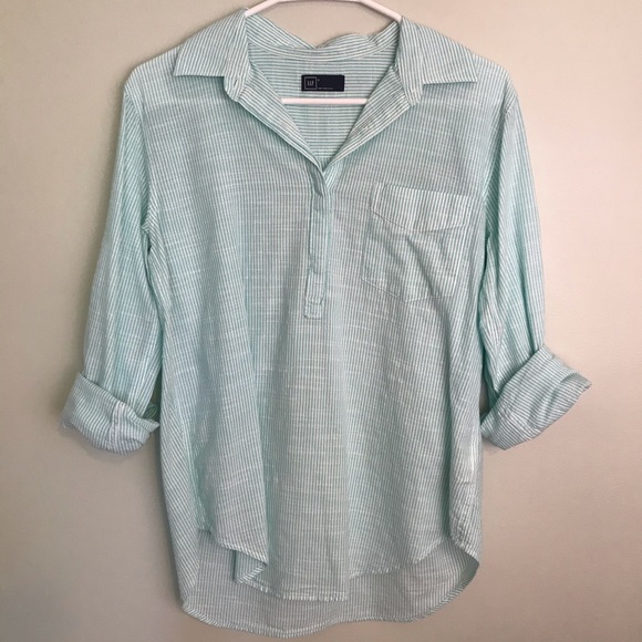 GAP Tops - Gap collared shirt